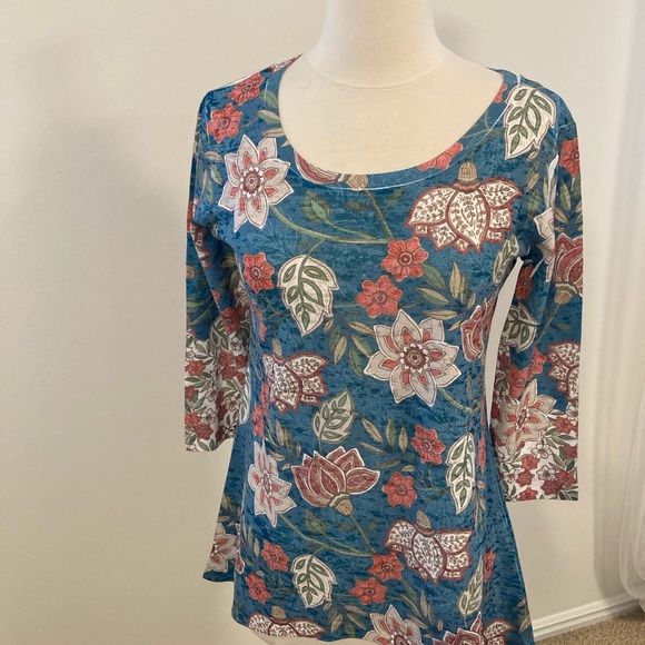 WHIMSY ROSE TOP SIZE S - Picture 1 of 12